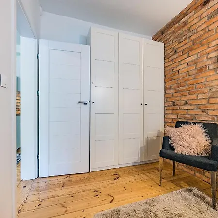 Pomorskie Enter House *